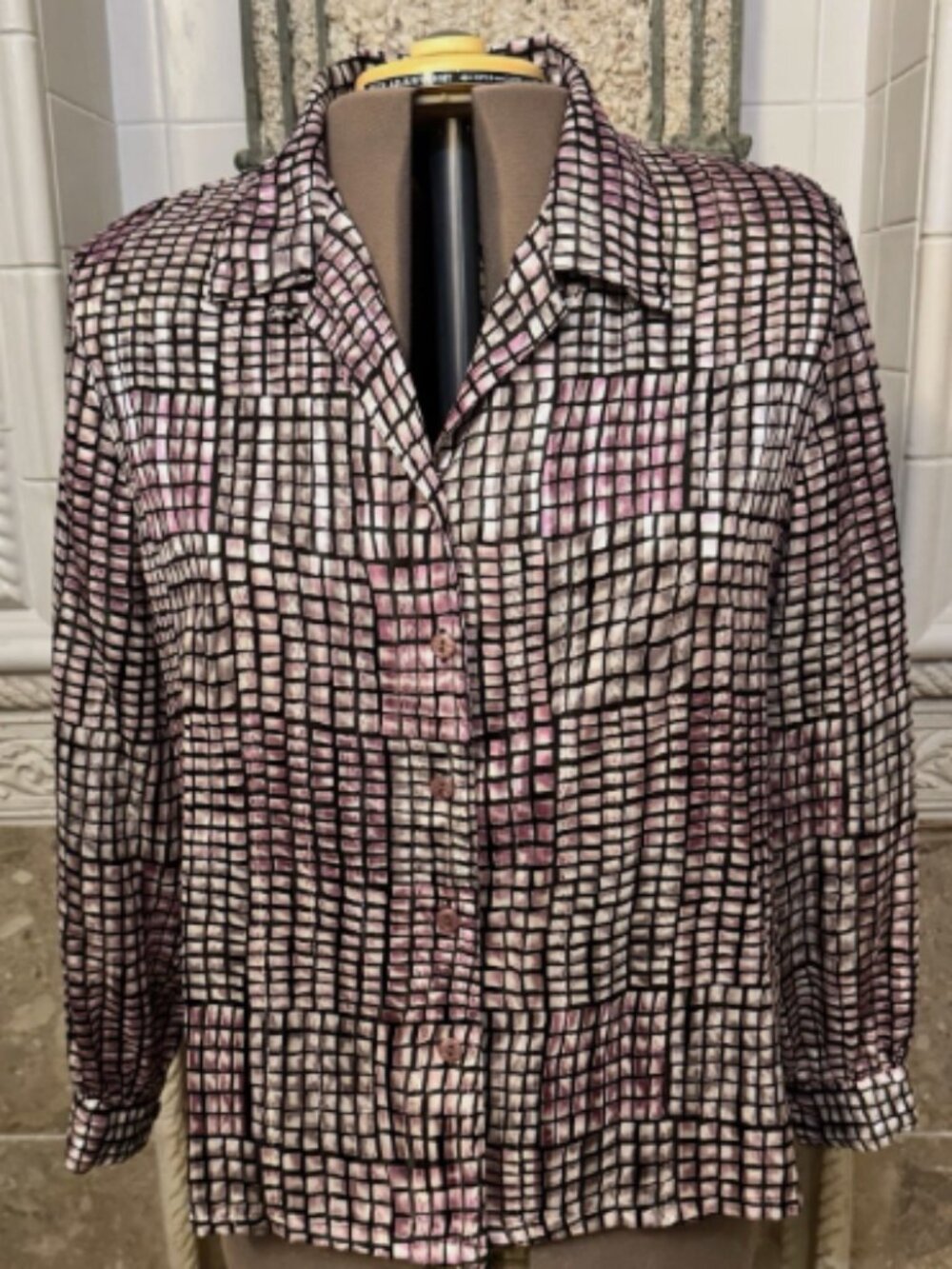Alia Petites. Size 14. Lavender Gray. Long Sleeve Blouse. Poly. B126